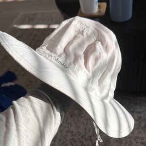 Columbia White Sun Hat